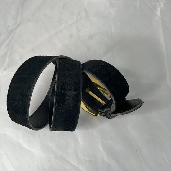 VINTAGE 90’s Century Canada Black Suede Belt Gold and Silver Tone Buckle M - Picture 2 of 9
